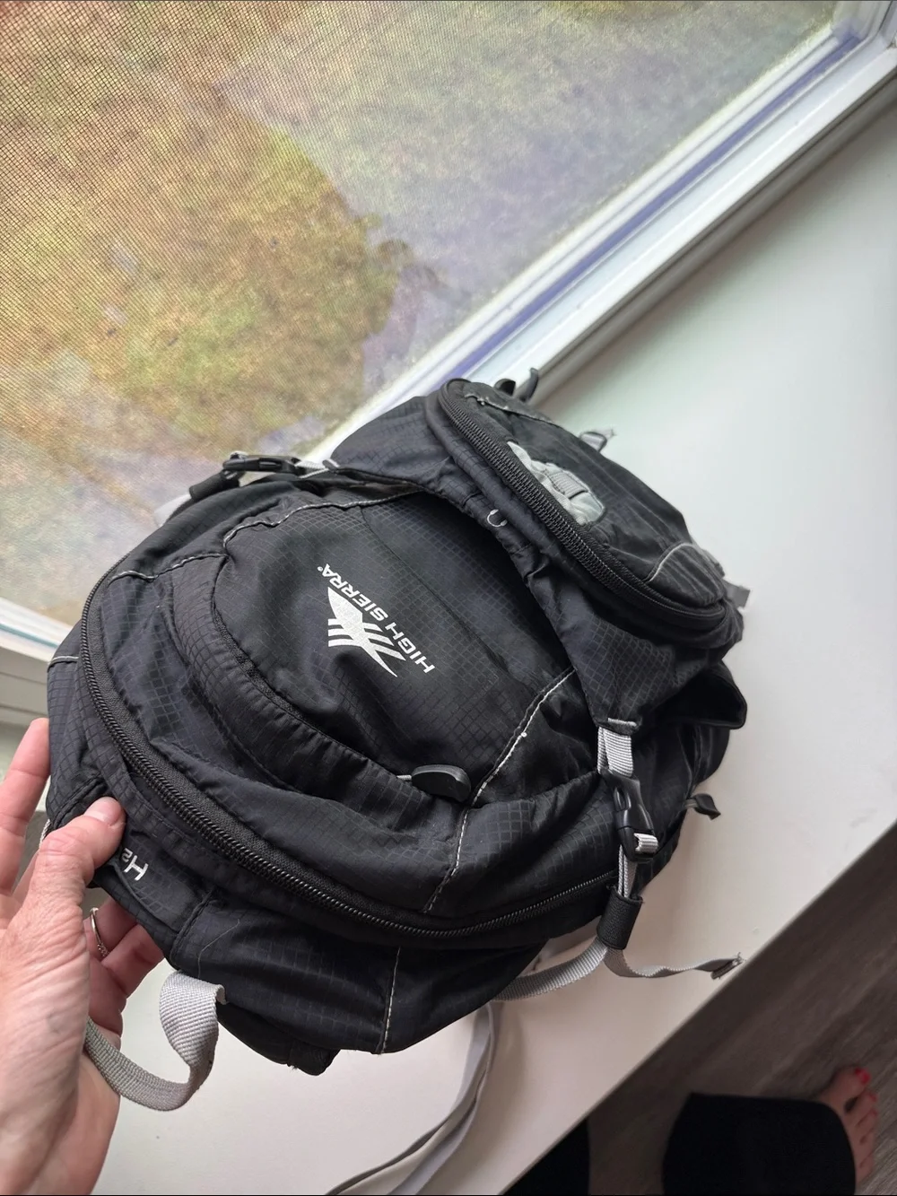 High Sierra Black and Gray Daypack Backpack